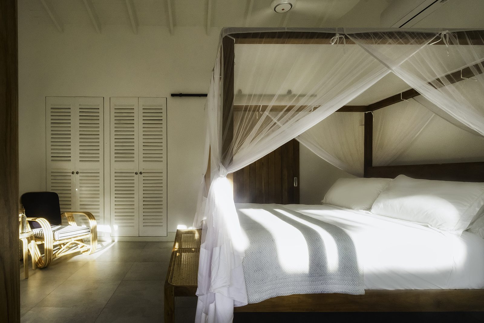 Morning light in one of the king bedrooms